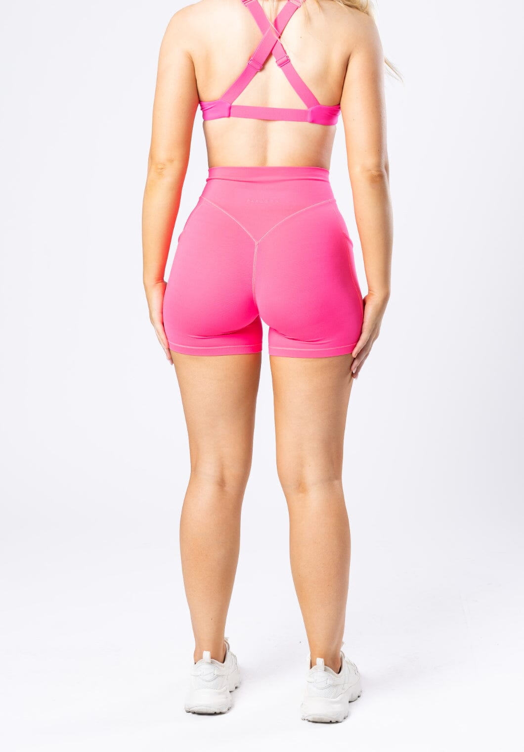 Reluna Dip Pocket Sculptseam™ Short Stellar Shorts Paragon Fitwear 