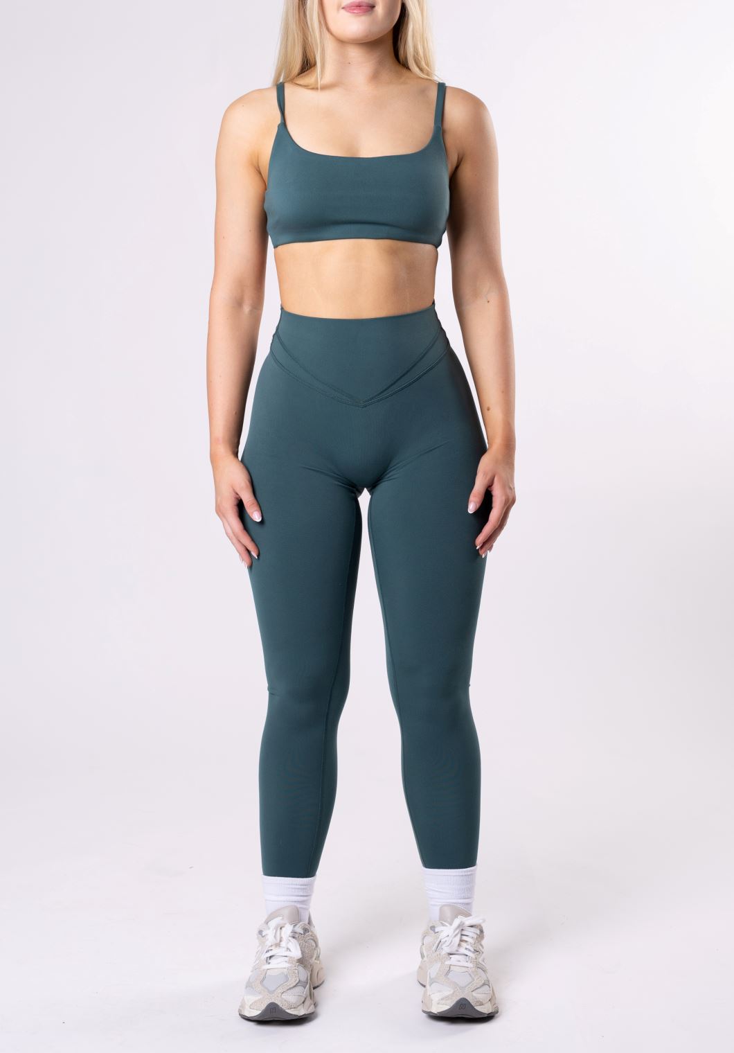 Reluna Icon Sculptseam™ Plus Legging Ivy Leggings/Joggers Paragon Fitwear 