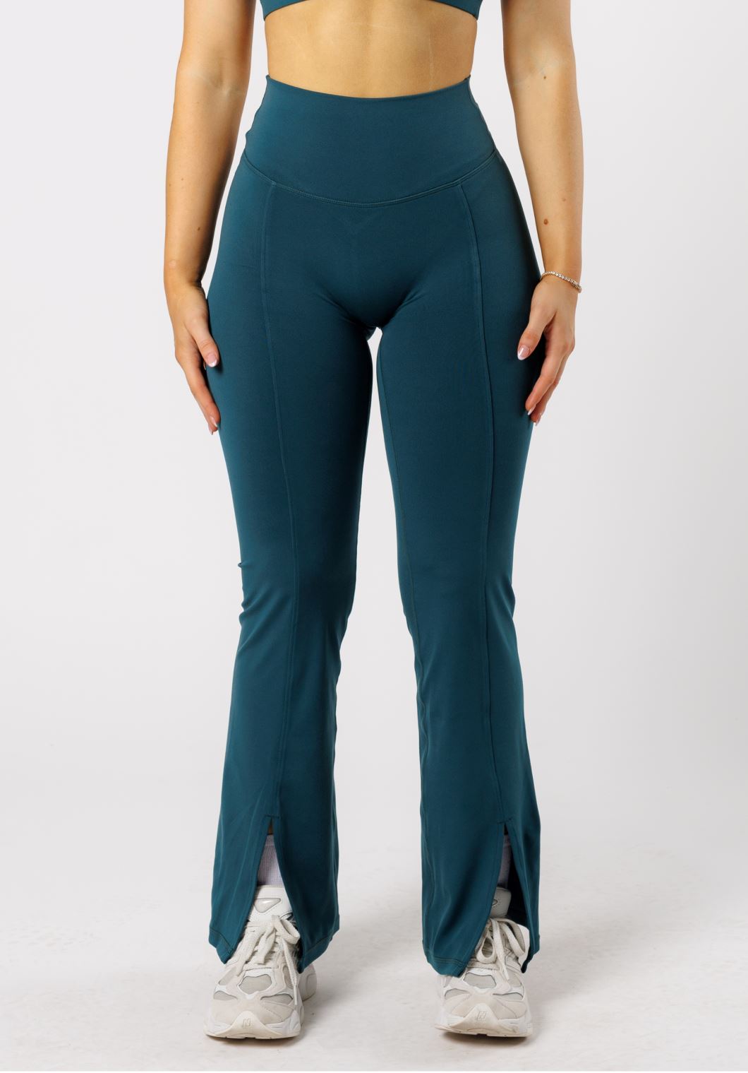 Reluna Front Slit Sculptseam® Flare Leggings 31" Serpentine Leggings/Joggers Paragon Fitwear 