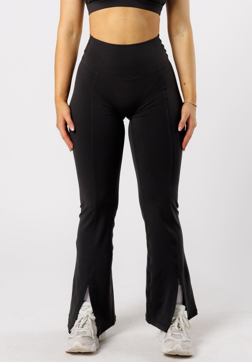 Reluna Front Slit Sculptseam® Flare Leggings 31" Black Leggings/Joggers Paragon Fitwear 