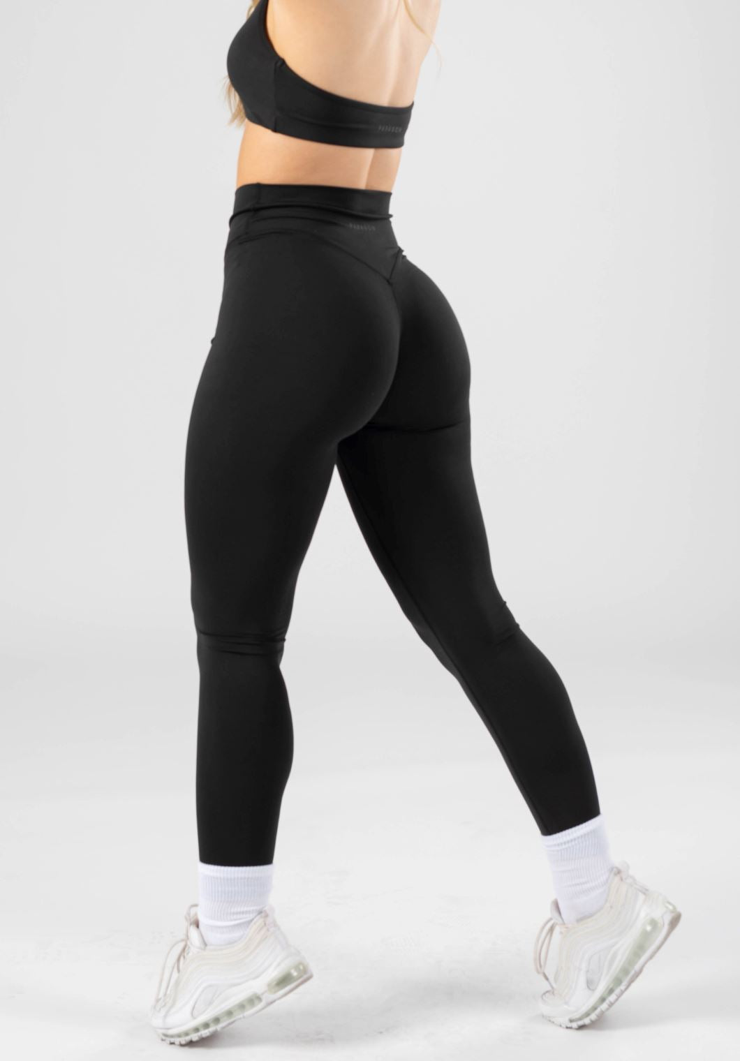 Reluna Crossover Sculptseam Legging Black Leggings/Joggers Paragon Fitwear 