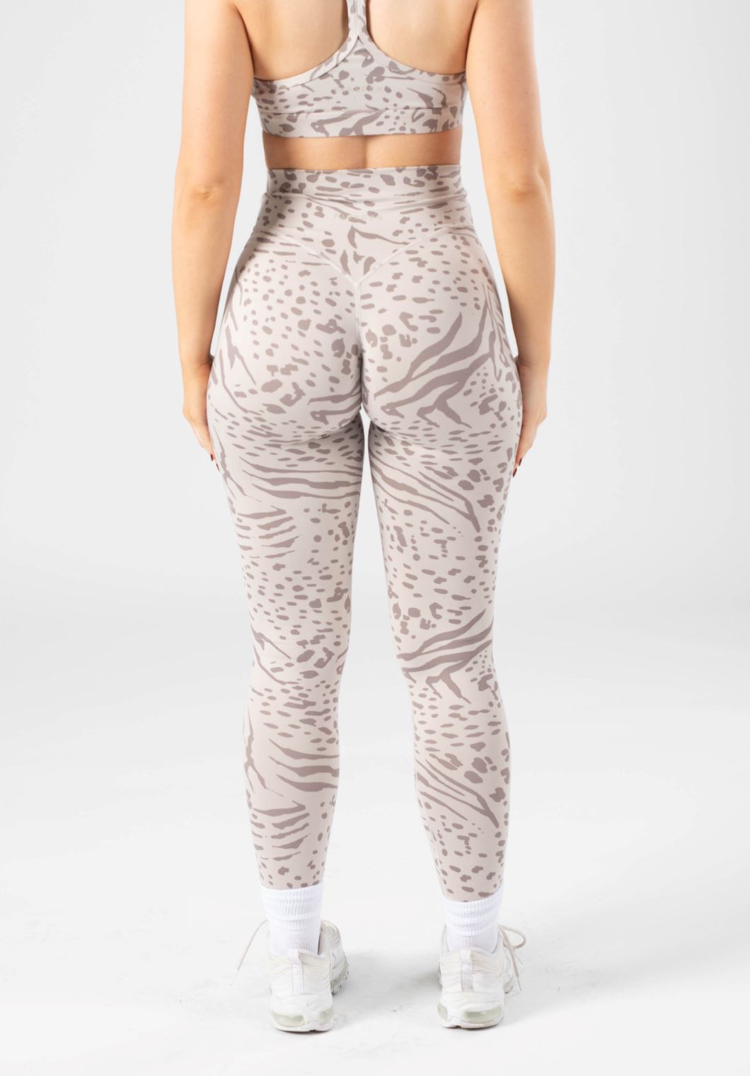 Reluna Crossover Sculptseam Legging Snow Leopard Leggings/Joggers Paragon Fitwear 