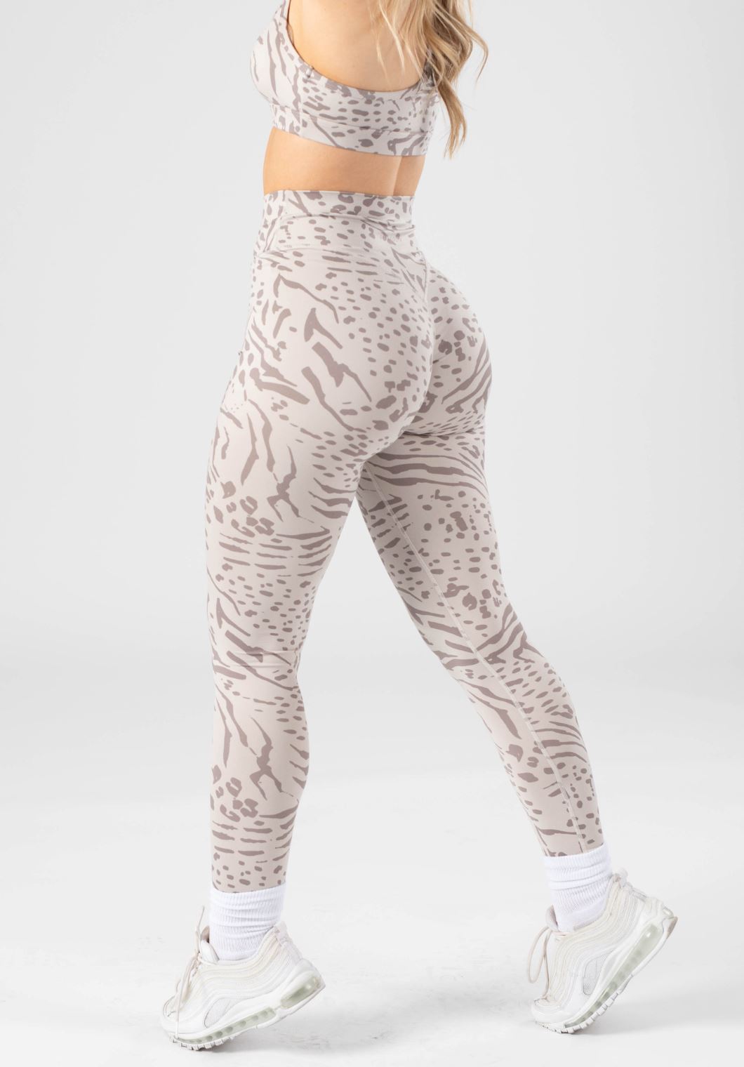 Reluna Crossover Sculptseam Legging Snow Leopard Leggings/Joggers Paragon Fitwear 